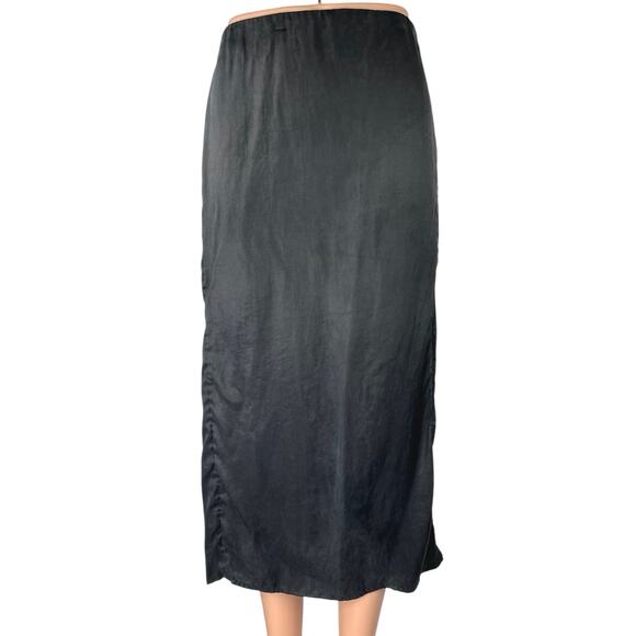 H&M Black Side Slit High Waisted Lightweight Casual Straight Midi Skirt Size L - Picture 1 of 5